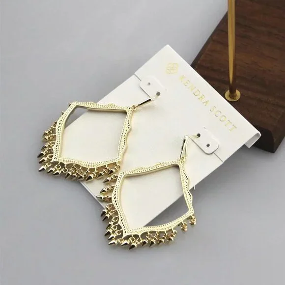 Kendra Scott Stud Earrings - Picture 3 of 7